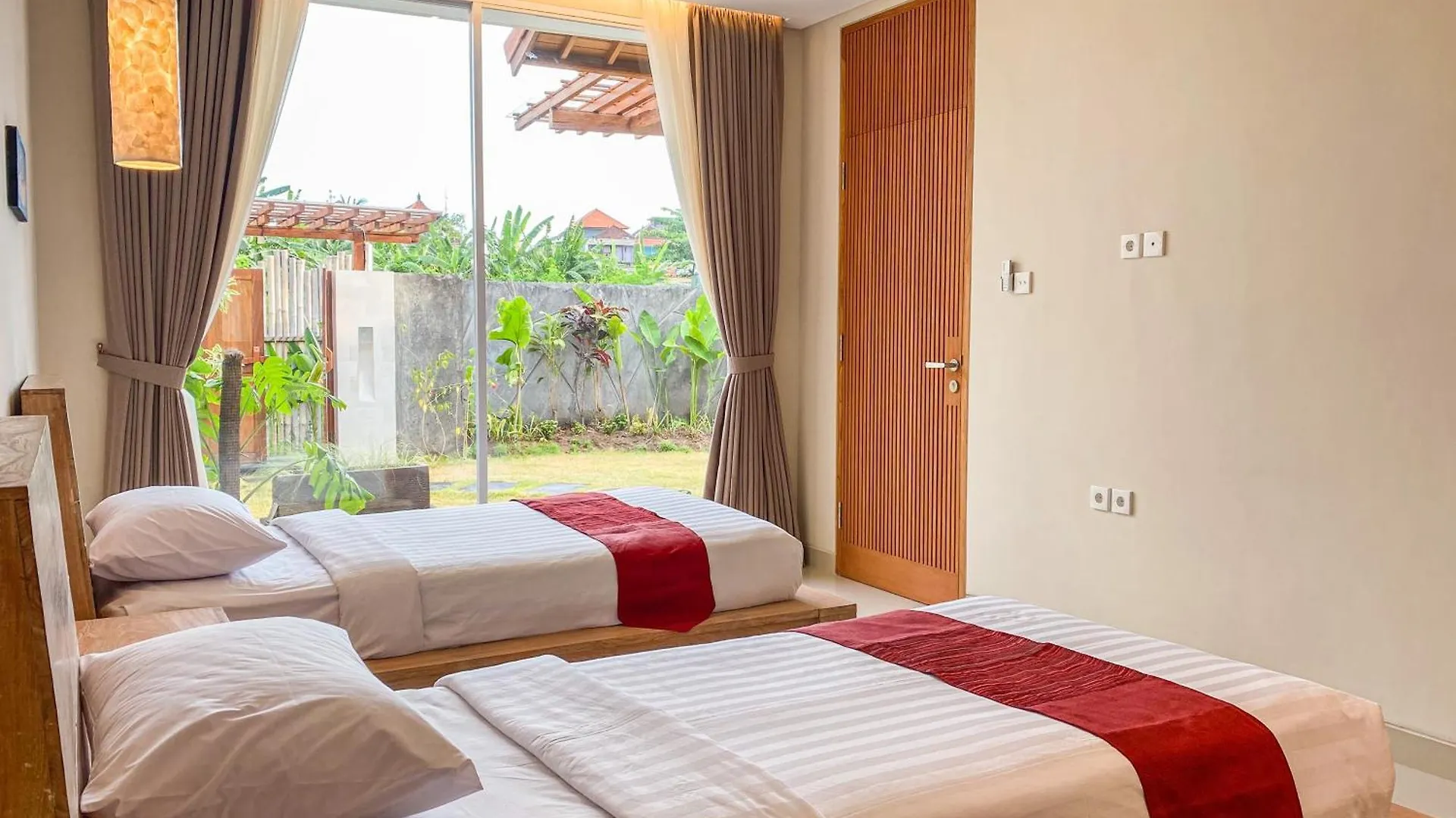 Hotel Svarna Suites Seminyak